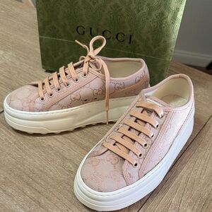Gucci Monogram Blush Pink platform Women's Sneakers size 36 NEW